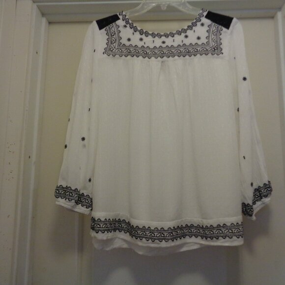 BOHEMIAN DREAMER CREPEY RAYON EMBROIDERY PEASANT BLOUSE BY KNOX ROSE M - Picture 1 of 4